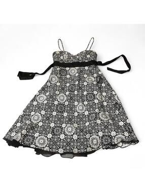 Y2k speechless tie back dress